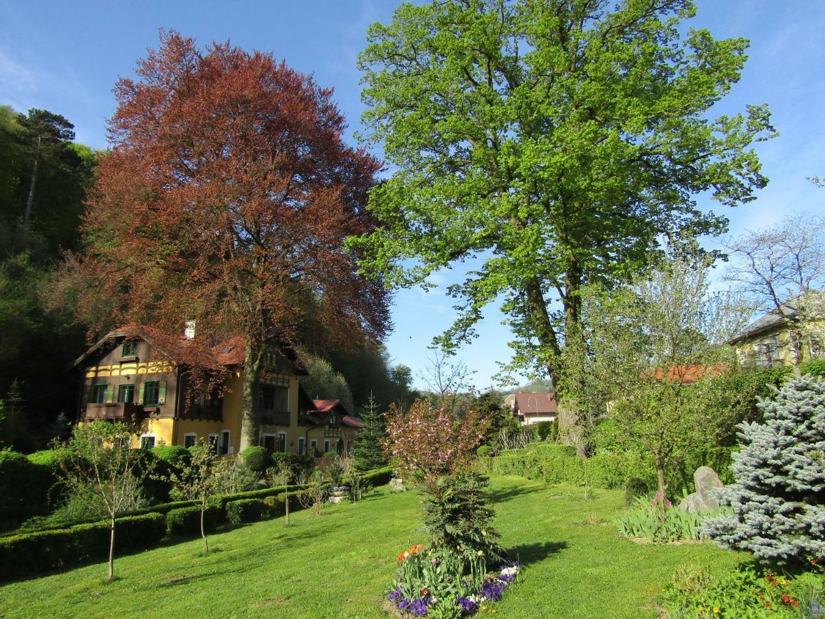 Villa Kreuthhof Appartements Klosterneuburg Eksteriør bilde